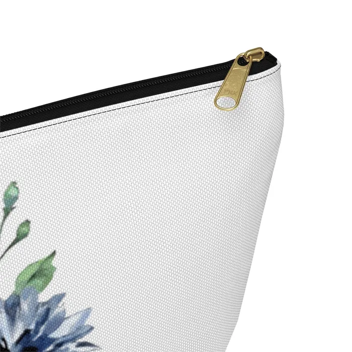 PortraitbyNC Accessory Pouch w Tbottom Earrings