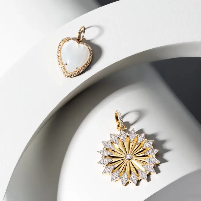 RACHEL LYNN CHICAGO Necklaces Yellow Gold Diamond Fluted Coin Pendant