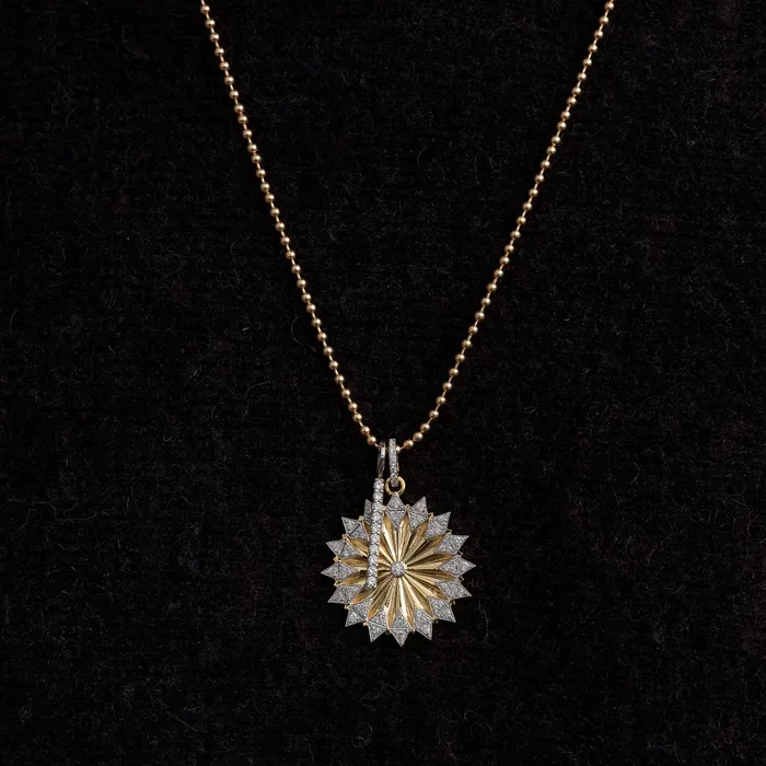 RACHEL LYNN CHICAGO Necklaces Yellow Gold Diamond Fluted Coin Pendant