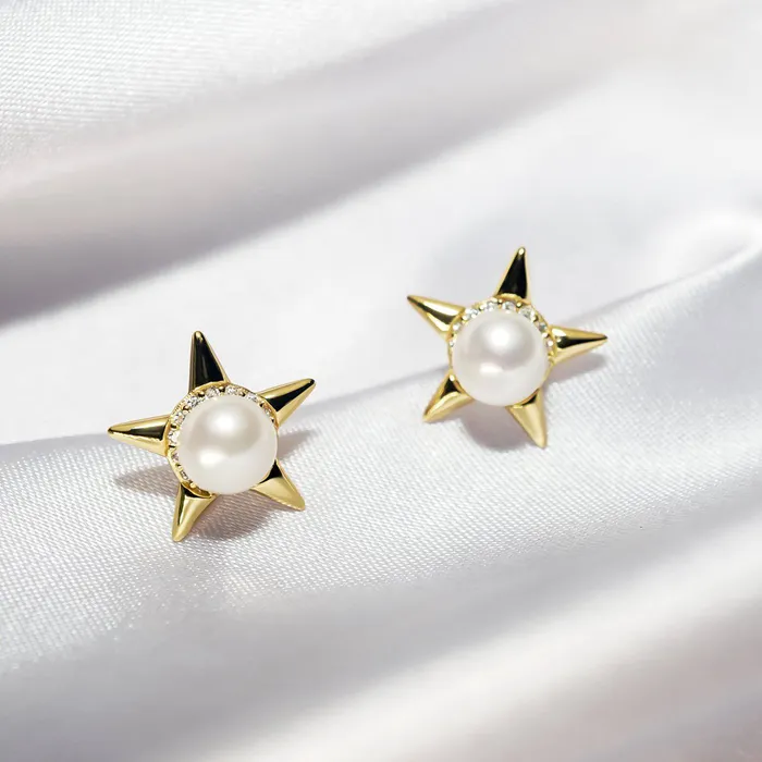 Asian Civilisations Museum Freshwater Pearl Earrings WE00230 New Yorker Collection Pearly Lustre Earrings
