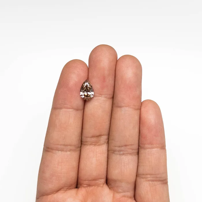Earrings Misfit Diamonds 205ct 1063x697x451mm SI1 C5 Pear Brilliant 2522601