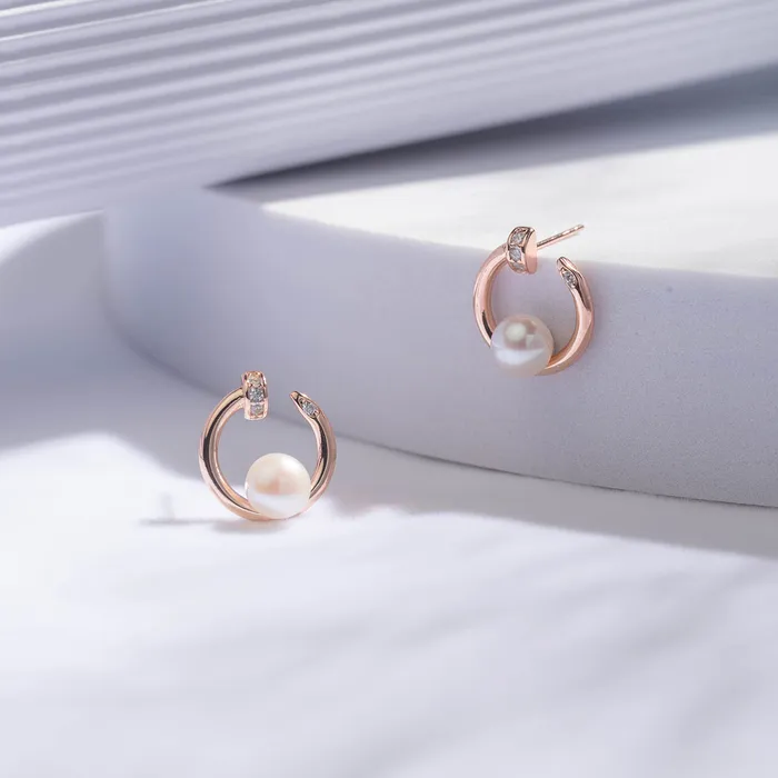Earrings Pearly Lustre Top Lustre Freshwater Pearl Earrings WE00540