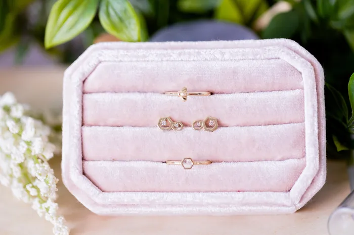 FIRE BRILLIANCE Bee Mine Gift Set 2 Rings 1 Pair of Earrings Earrings