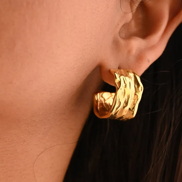 Jewelvers Earrings 18K GoldFilled Hammered Hoop Earrings for Women