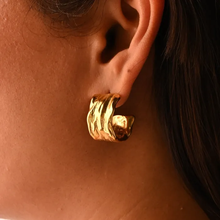 Jewelvers Earrings 18K GoldFilled Hammered Hoop Earrings for Women Jewelvers Earrings 18K GoldFilled Hammered Hoop Earrings for Women