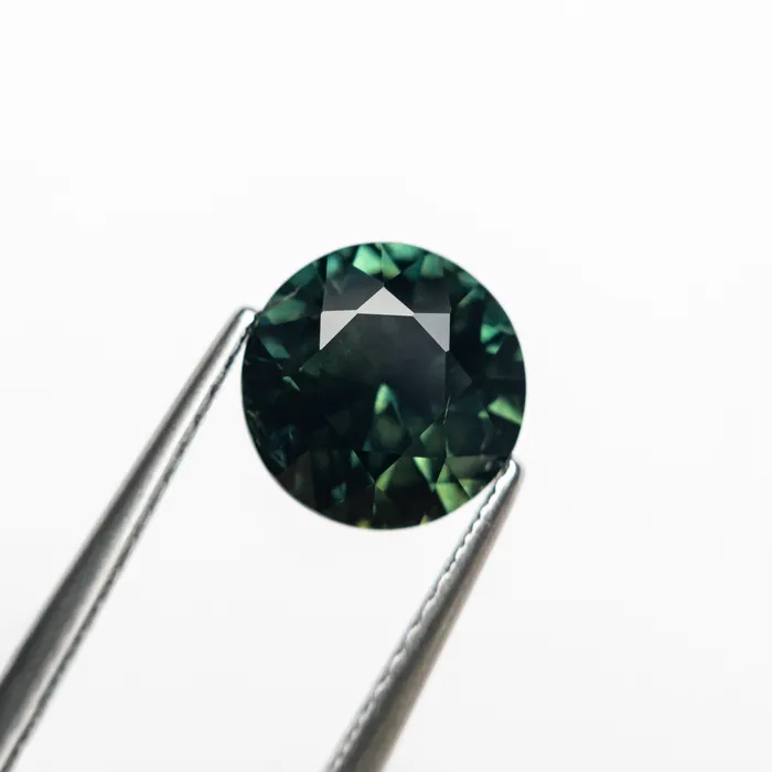 Misfit Gems Rings 225ct 779x773x510mm Round Brilliant Sapphire 2512202