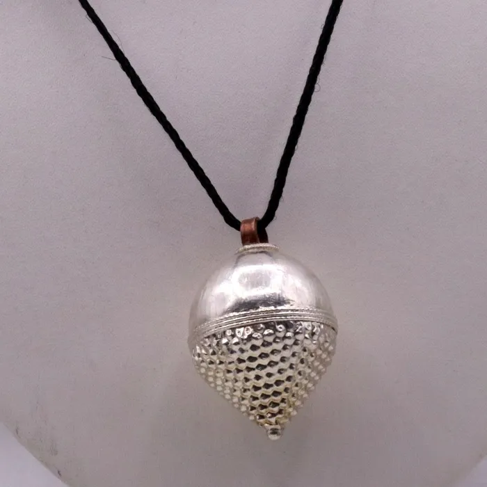 Necklaces Vintage antique design handmade fabulous pendant ball pendant excellent stylish indian tribal jewelry from Rajasthan India TRIBAL ORNAMENTS Necklaces Vintage antique design handmade fabulous pendant ball pendant excellent stylish indian tribal jewelry from Rajasthan India TRIBAL ORNAMENTS