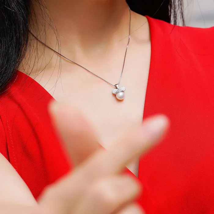 Pearly Lustre Wonderland Freshwater Pearl Necklace WN00081 Necklaces