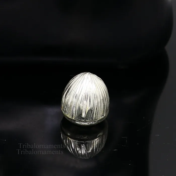 TRIBAL ORNAMENTS Necklaces Sterling silver handmade betal palm tree seed silver Supari puja article silver betel worshipping art utensils su364 TRIBAL ORNAMENTS Necklaces Sterling silver handmade betal palm tree seed silver Supari puja article silver betel worshipping art utensils su364