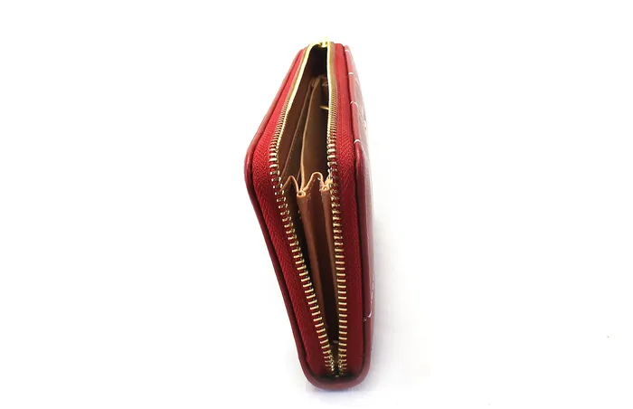 Women Stylish Wallet 2163W Walkeaze Earrings