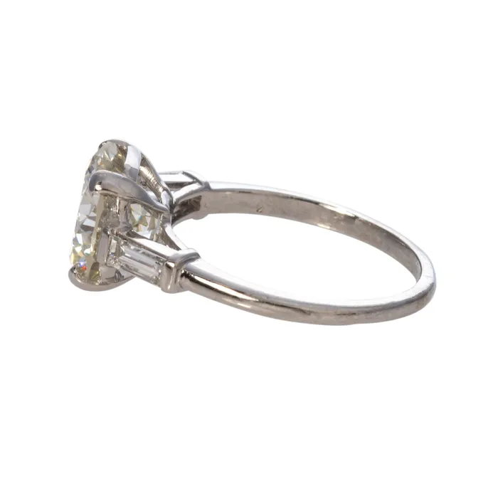 Croghans Estate 318ct Round Brilliant 22ct Baguette Side Diamond Platinum Ring Rings