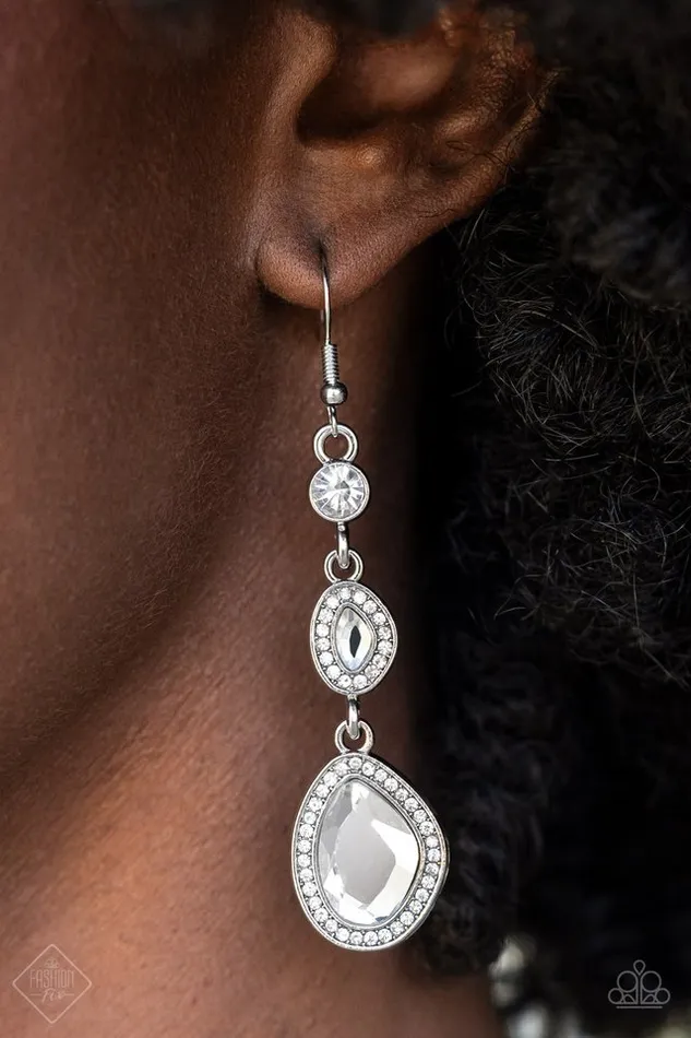 Earrings Paparazzi Earring Dripping SelfConfidence White Paparazzi Jewelry