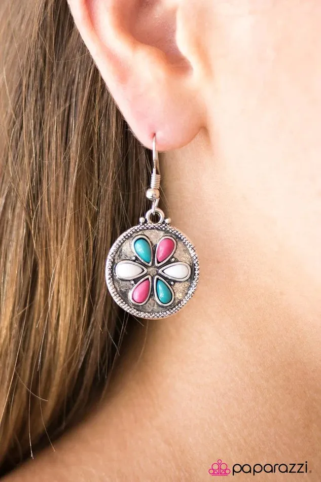 Earrings Paparazzi Jewelry Paparazzi Earring Bet Your Bottom SANDDollar Multi