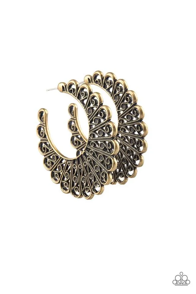 Earrings Paparazzi Jewelry Paparazzi Earring Funky Flirt Brass