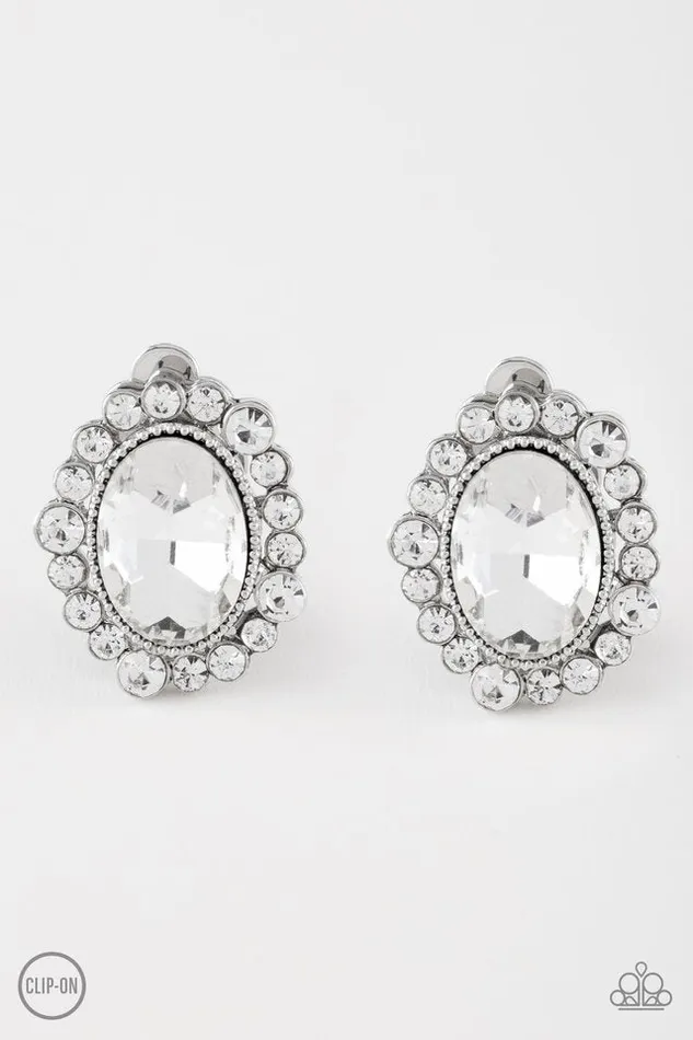 Earrings Paparazzi Jewelry Paparazzi Earring Hold Court White Earrings Paparazzi Jewelry Paparazzi Earring Hold Court White