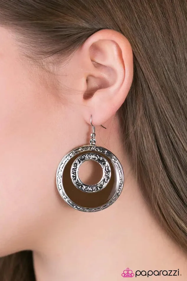Earrings Paparazzi Jewelry Paparazzi Earring Night Owl Brown