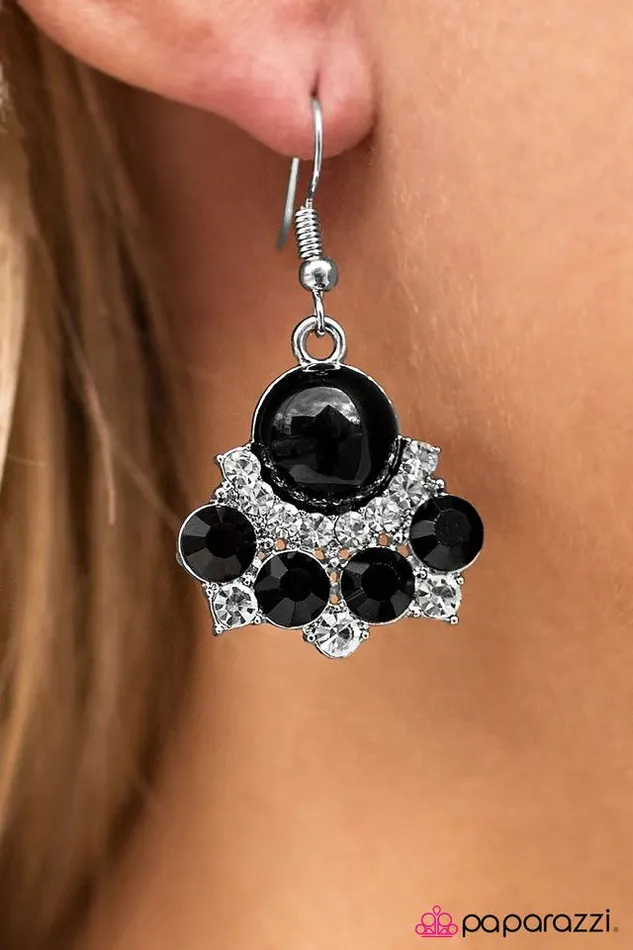 Earrings Paparazzi Jewelry Paparazzi Earring TARTE It Up Black