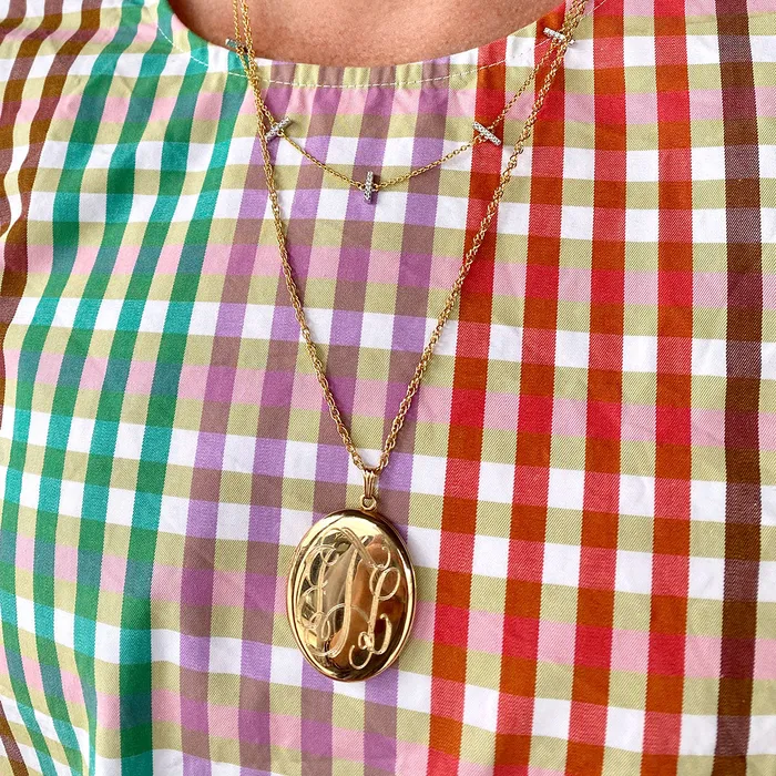 Necklaces Croghans 14K Gold Filled 30x38mm Oval Locket Necklace