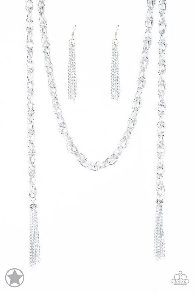 Necklaces Paparazzi Jewelry Paparazzi Necklace Blockbuster SCARFed for Attention Silver Necklaces Paparazzi Jewelry Paparazzi Necklace Blockbuster SCARFed for Attention Silver