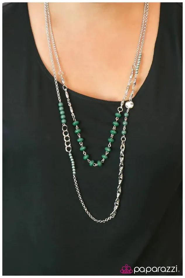 Necklaces Paparazzi Jewelry Paparazzi Necklace Emerald Collaboration Green