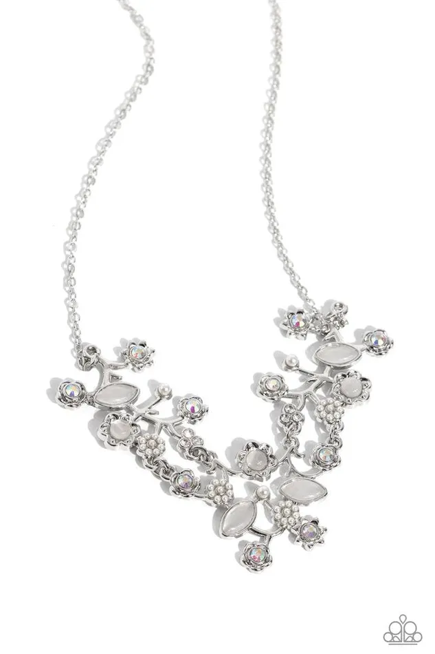 Necklaces Paparazzi Jewelry Paparazzi Necklace Gardening Group White Necklaces Paparazzi Jewelry Paparazzi Necklace Gardening Group White