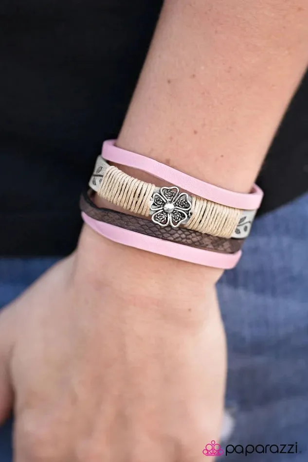 Paparazzi Bracelet ISLE Be Right Back Pink Paparazzi Jewelry Bracelets