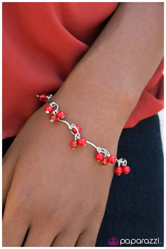 Paparazzi Bracelet Metropolitan Red Paparazzi Jewelry Bracelets