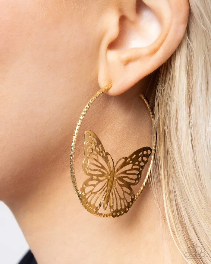 Paparazzi Earring Aerial Alias Gold Paparazzi Jewelry Earrings