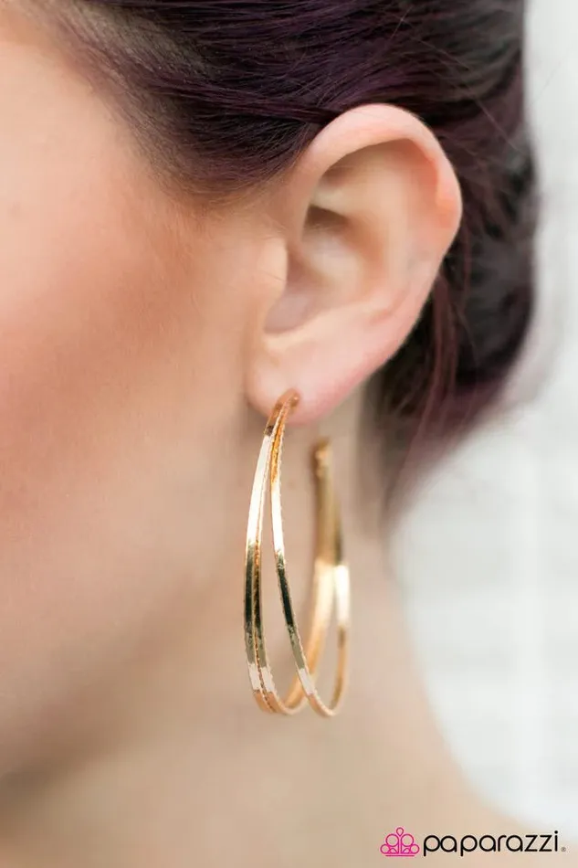Paparazzi Earring Delusions Of Grandeur Gold Paparazzi Jewelry Earrings