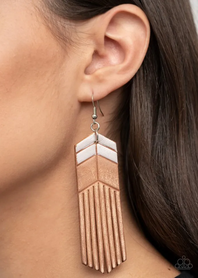 Paparazzi Earring Desert Trails White Paparazzi Jewelry Earrings