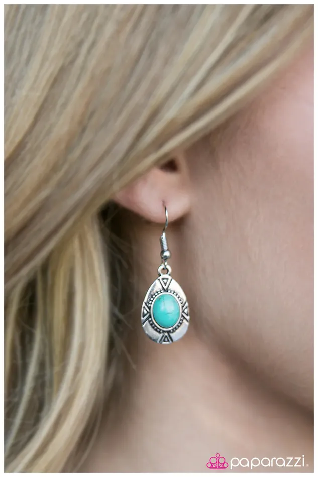 Paparazzi Earring Deserted Islands Blue Paparazzi Jewelry Earrings