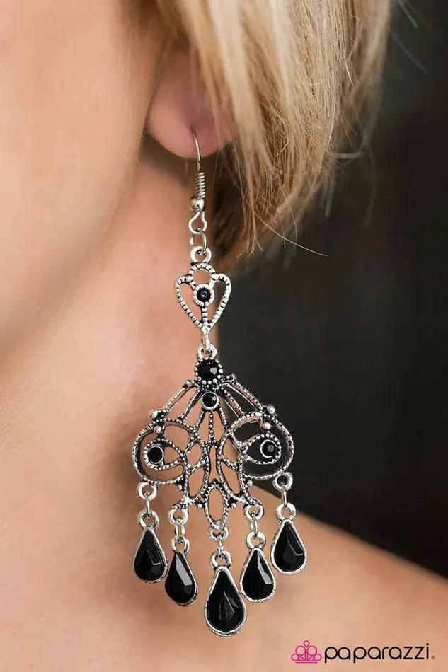 Paparazzi Earring Diva Decadence Black Paparazzi Jewelry Earrings