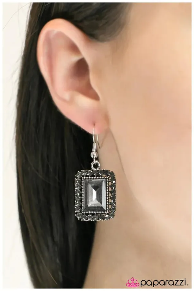 Paparazzi Earring Fairest Of Them All Silver Paparazzi Jewelry Earrings