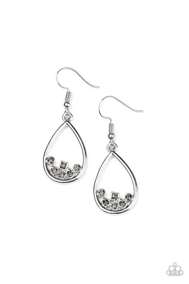 Paparazzi Earring Raindrop Radiance Silver Paparazzi Jewelry Earrings Paparazzi Earring Raindrop Radiance Silver Paparazzi Jewelry Earrings