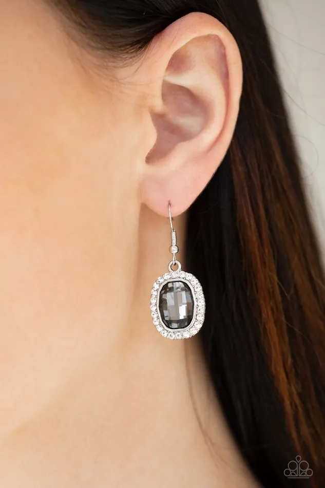 Paparazzi Earring The Modern Monroe Silver Paparazzi Jewelry Earrings