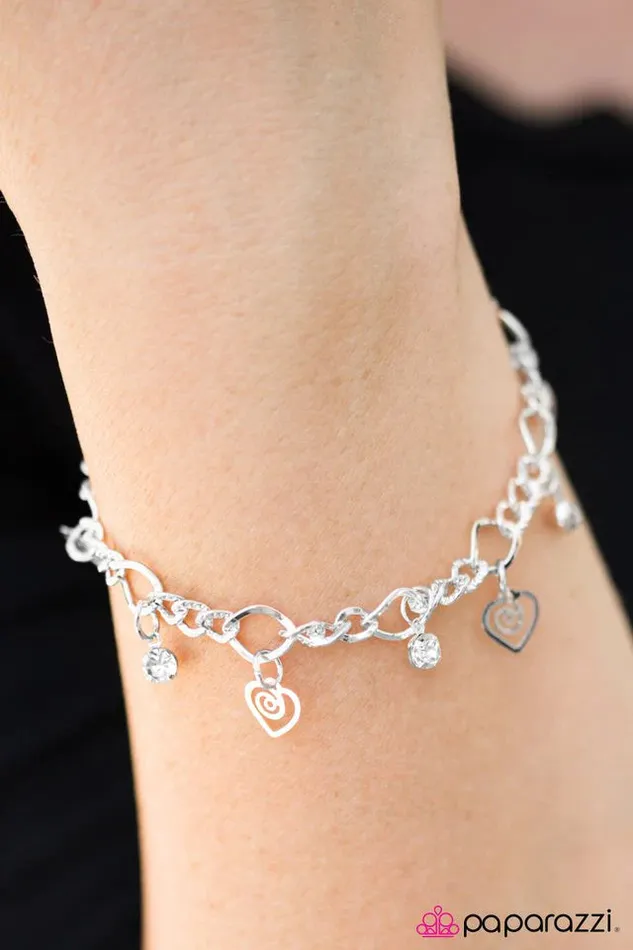 Paparazzi Jewelry Bracelets Paparazzi Bracelet Let Your Heart Sing White