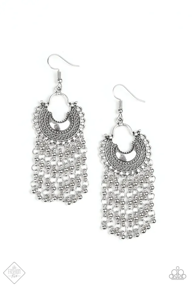 Paparazzi Jewelry Earrings Paparazzi Earring Catching Dreams Silver