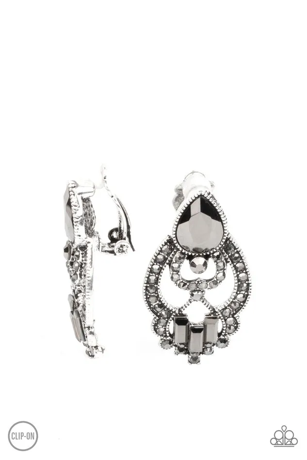 Paparazzi Jewelry Earrings Paparazzi Earring Glamour Gauntlet Silver Paparazzi Jewelry Earrings Paparazzi Earring Glamour Gauntlet Silver