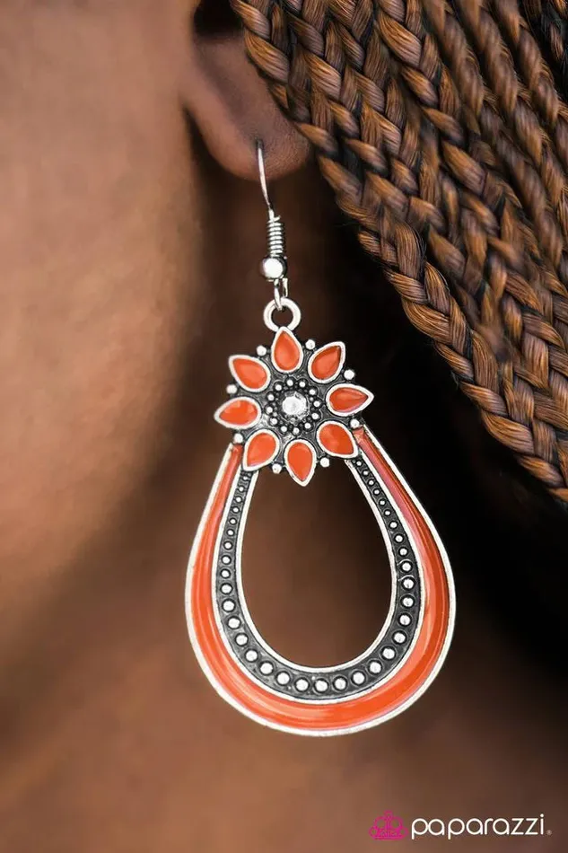 Paparazzi Jewelry Earrings Paparazzi Earring Paradise Garden Orange
