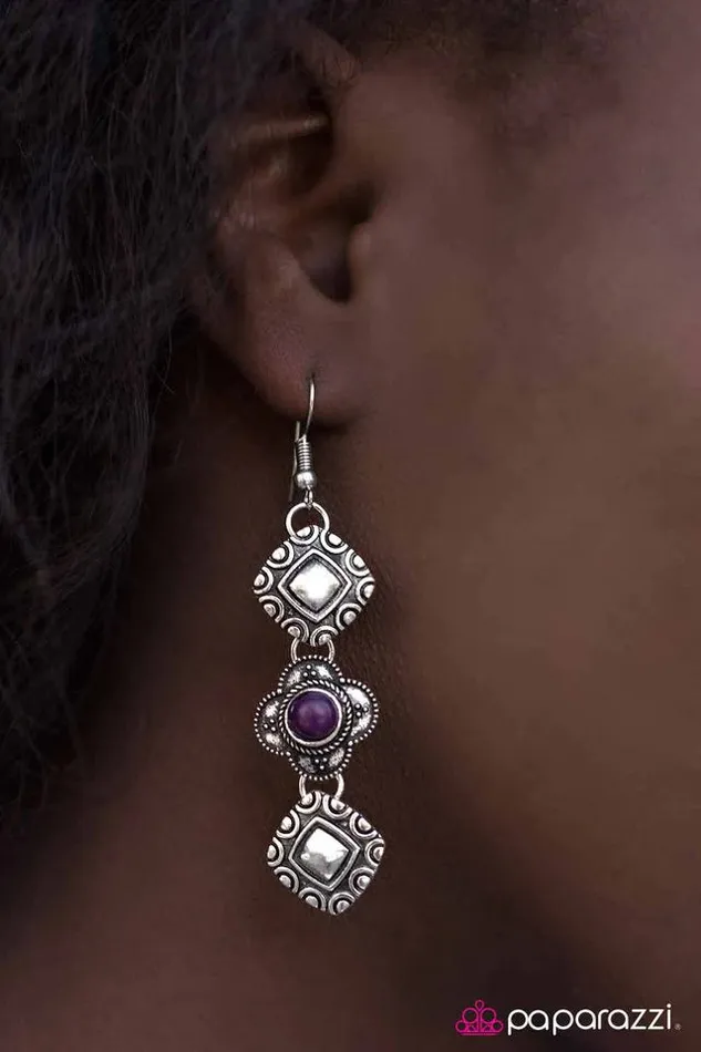 Paparazzi Jewelry Earrings Paparazzi Earring Western Wallflower Purple