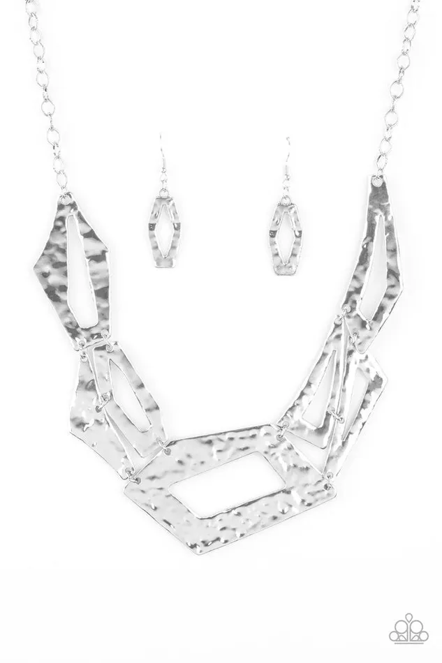 Paparazzi Jewelry Necklaces Paparazzi Necklace Break The Mold Silver Paparazzi Jewelry Necklaces Paparazzi Necklace Break The Mold Silver