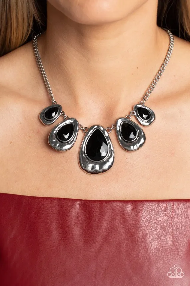 Paparazzi Jewelry Necklaces Paparazzi Necklace Formally Forged Black