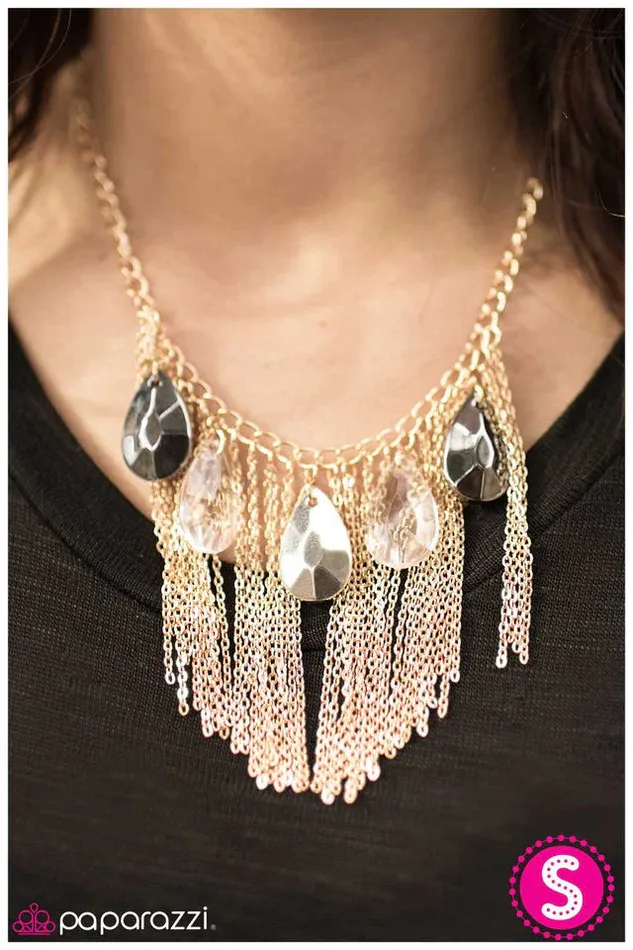 Paparazzi Jewelry Necklaces Paparazzi Necklace Royal Arrival Gold