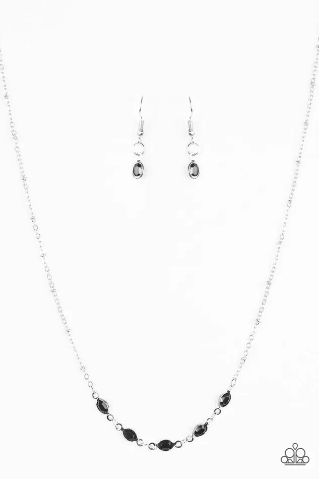 Paparazzi Jewelry Necklaces Paparazzi Necklace Take Center Stage Black