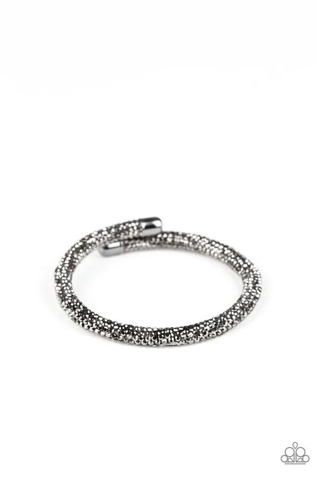 Paparazzi Jewelry Paparazzi Bracelet Stageworthy Sparkle Black Bracelets Paparazzi Jewelry Paparazzi Bracelet Stageworthy Sparkle Black Bracelets