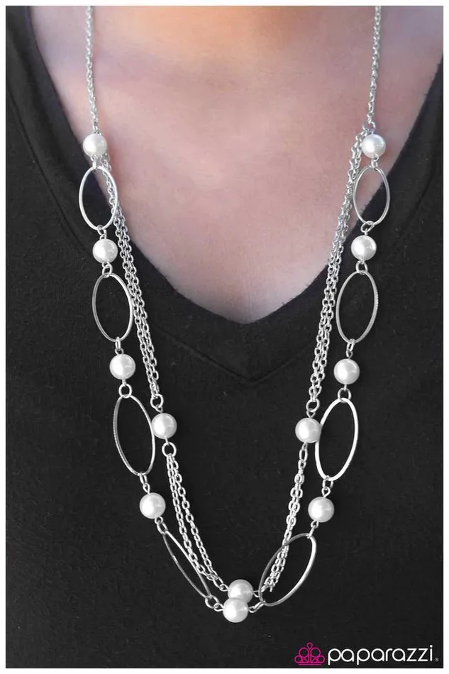 Paparazzi Jewelry Paparazzi Necklace Stolen Kisses White Necklaces
