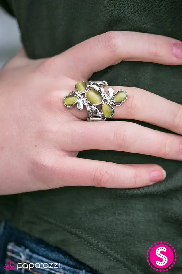 Paparazzi Jewelry Paparazzi Ring LUSTER For Life Green Rings
