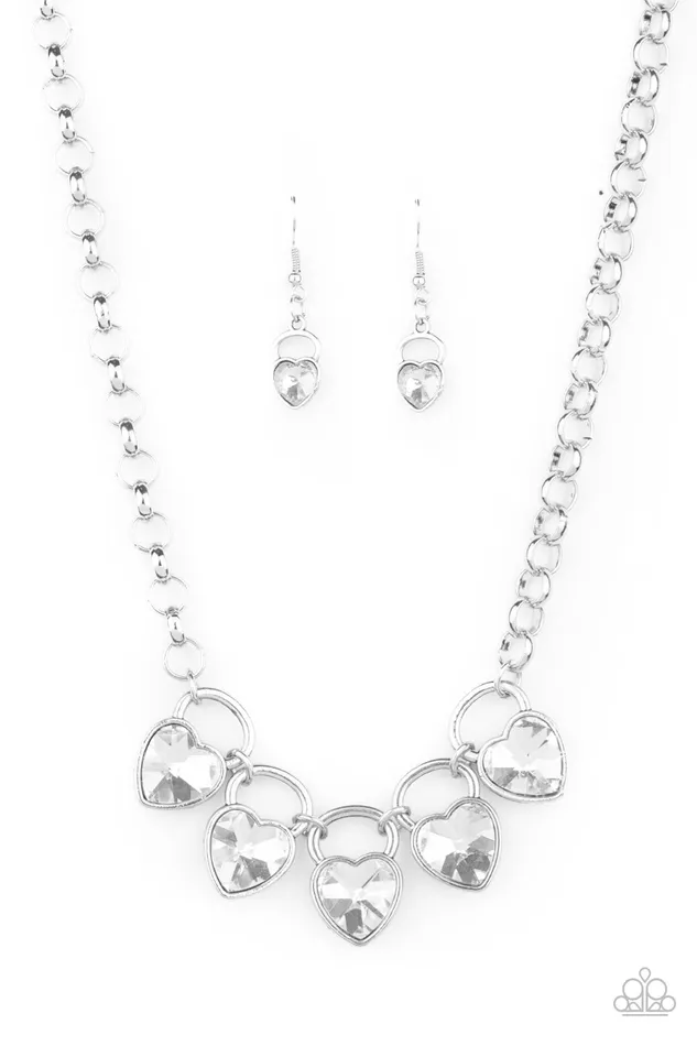 Paparazzi Necklace LOP Jan 2021 HEART on Your Heels White Paparazzi Jewelry Necklaces Paparazzi Necklace LOP Jan 2021 HEART on Your Heels White Paparazzi Jewelry Necklaces