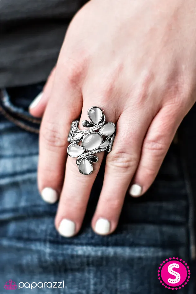 Paparazzi Ring LUSTER For Life White Paparazzi Jewelry Rings