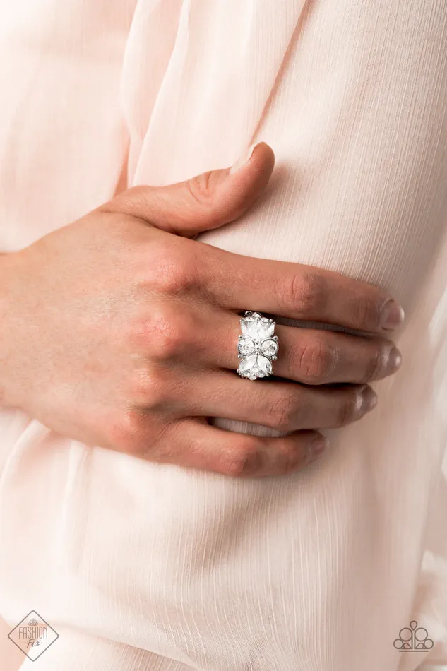 Paparazzi Ring Sparkly State of Mind White Fashion Fix Sept 2020 Paparazzi Jewelry Rings